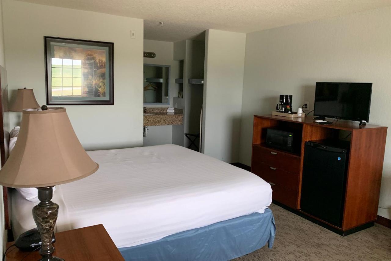 Oyo Hotel Pearsall I-35 West Екстер'єр фото