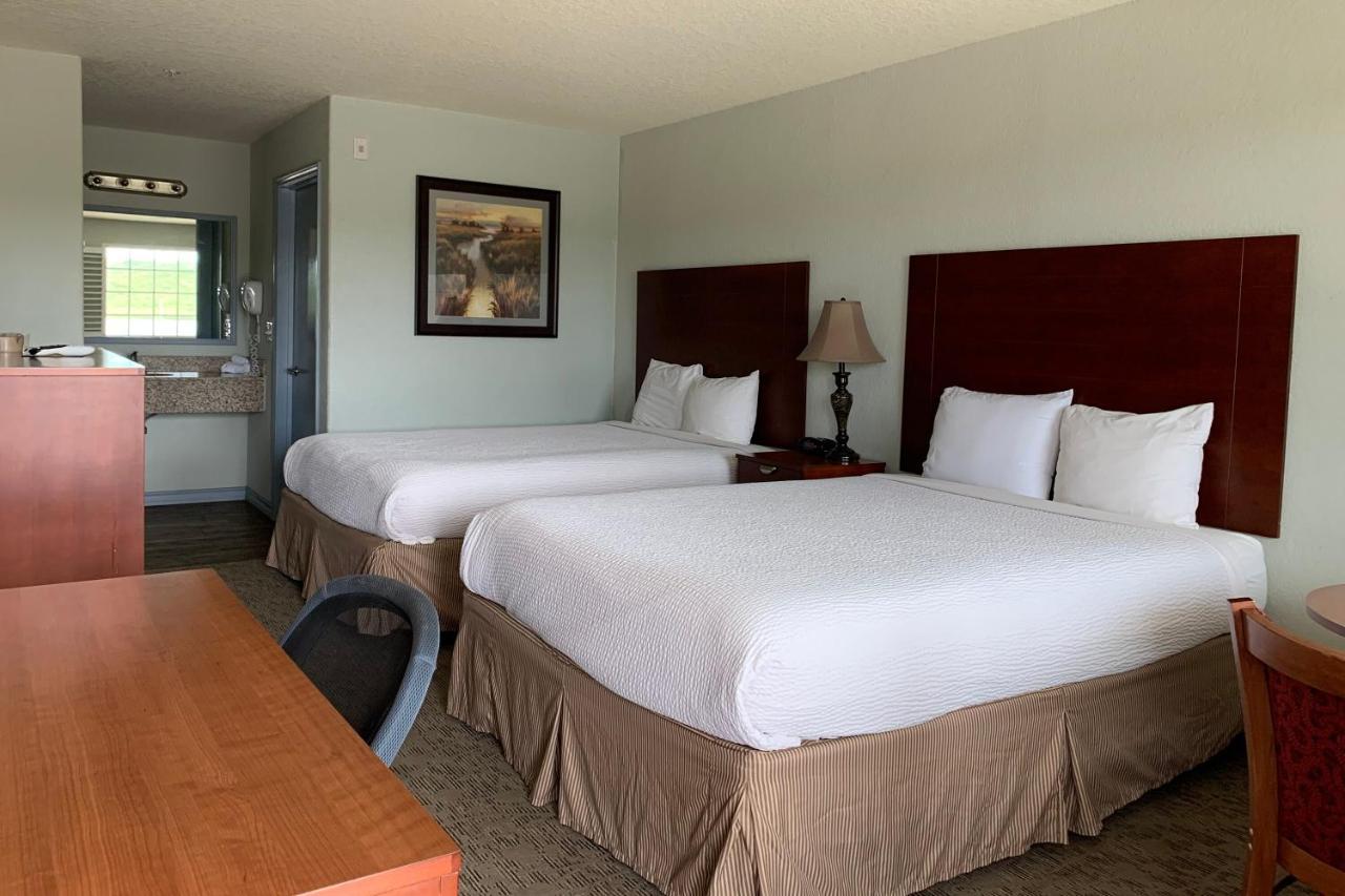 Oyo Hotel Pearsall I-35 West Екстер'єр фото